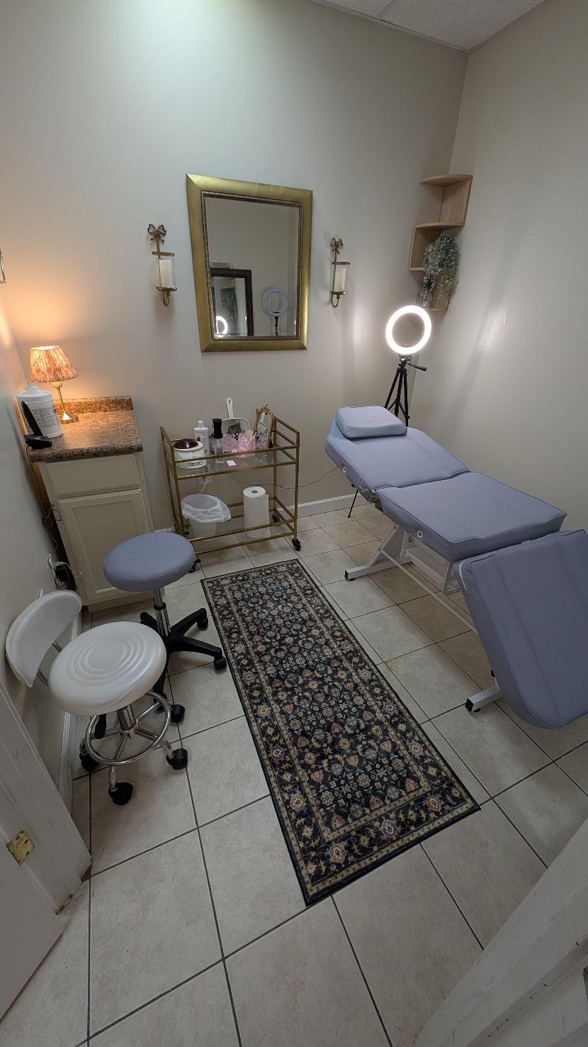 Sorella Salon wax room